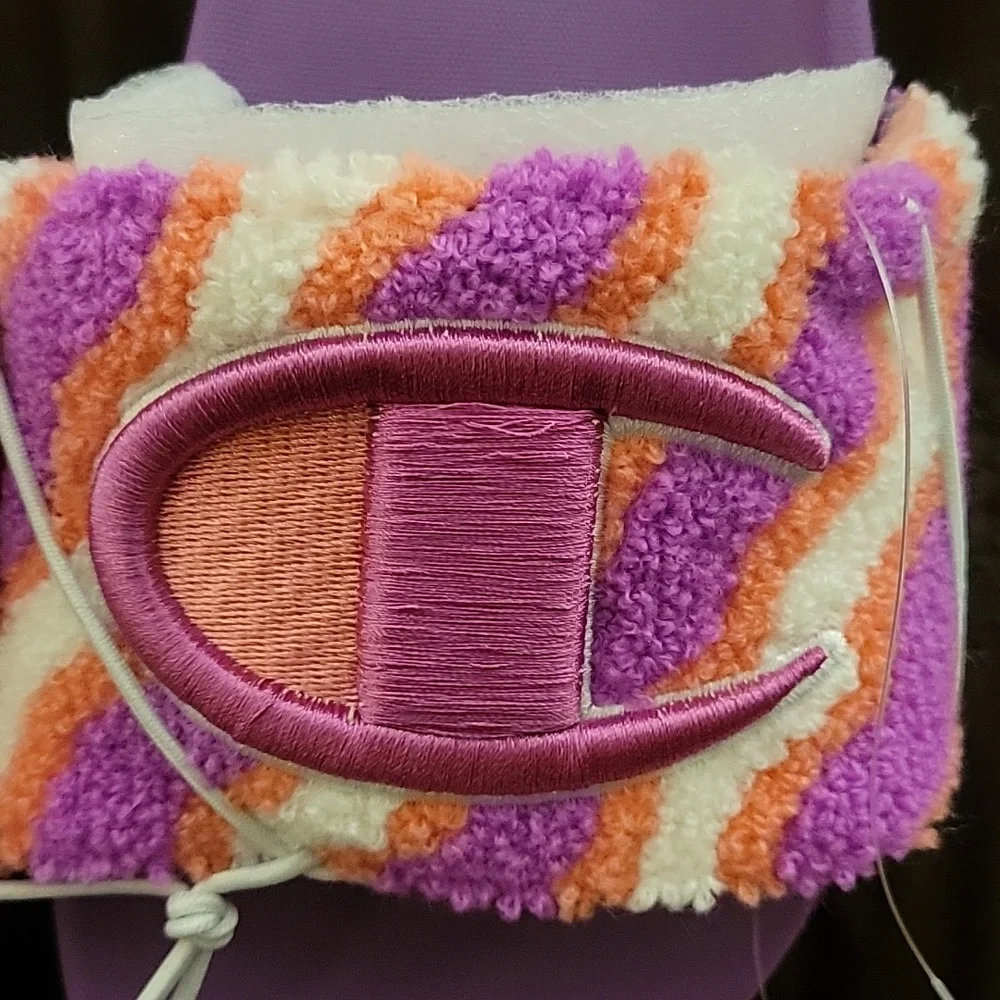 💕HOST PICK💕Champion Squish Waves slides - Picture 2 of 5